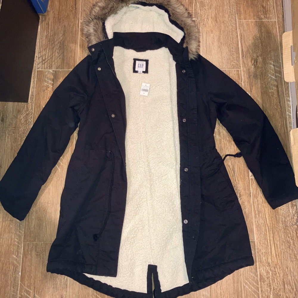 New Gap Black Sherpa Lined Jacket